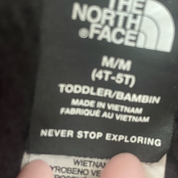 North face - Picture 3 of 3